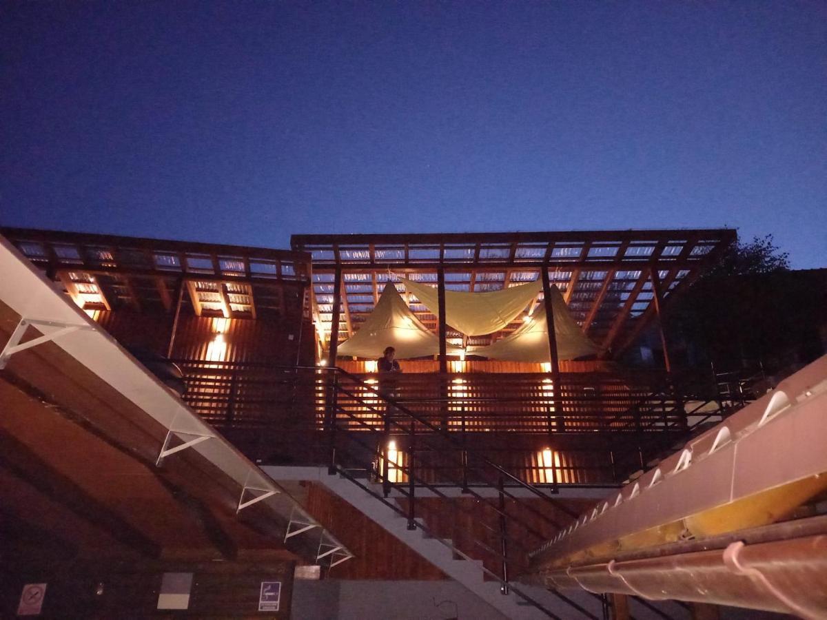 Vila Swe Sar Hotel คูร์ตา เด อาร์เจช ภายนอก รูปภาพ
